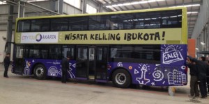 Double Dekker Ala Jakarta Untuk Wisatawan