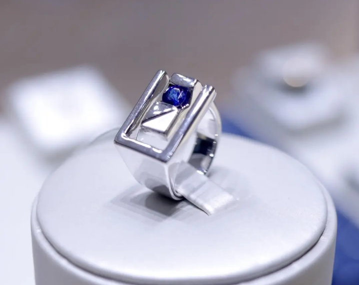 cincin pria